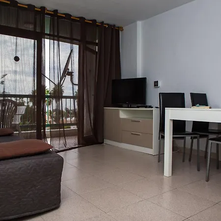 Moderno Apartamento En Las Americas La/150 Apartment