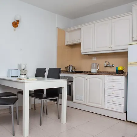 Moderno Apartamento En Las Americas La/150 Apartment